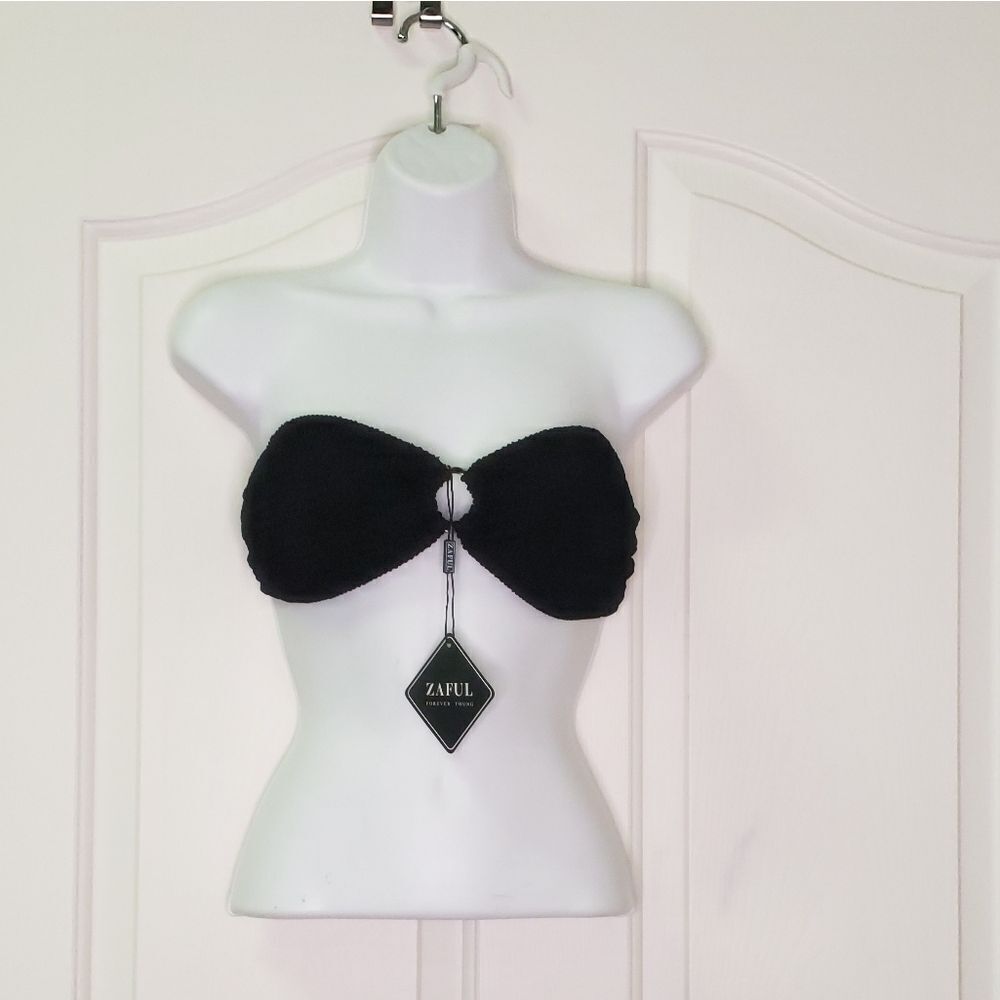 NWT Zaful Strapless Textured Bikini Top